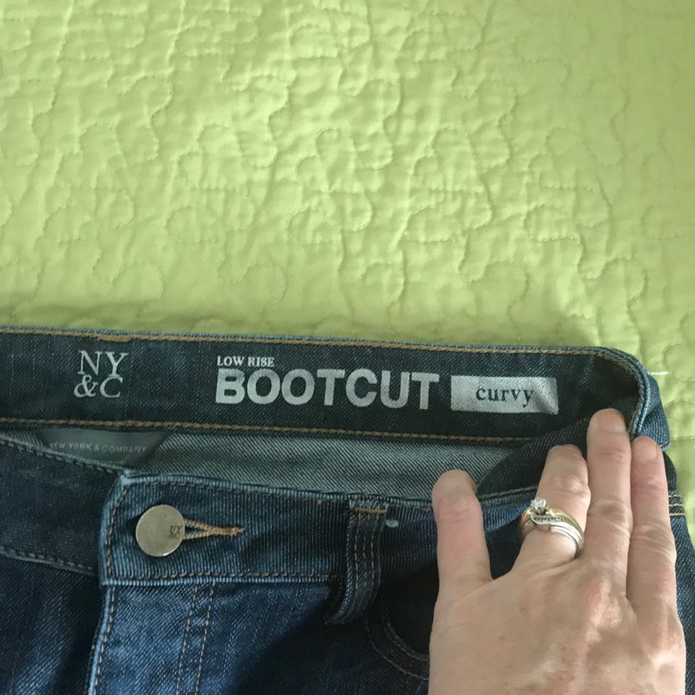New York and Company bootcut jeans curvy